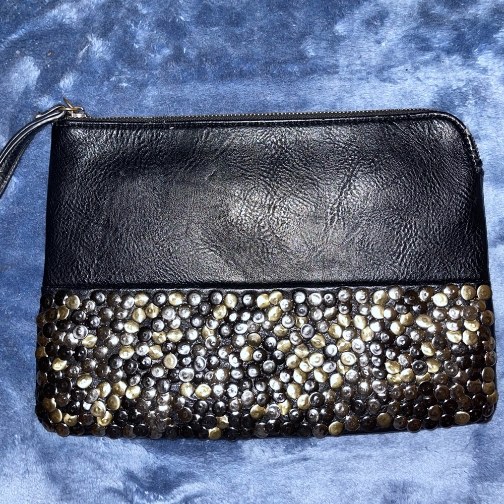 Antik Kraft black medium wristlet/wallet clutch bag